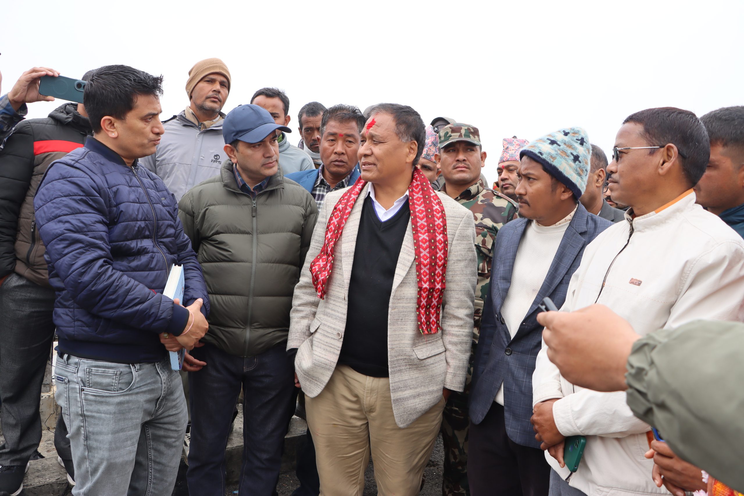 जब्दीघाटमा नयाँ पुल छिट्टै बनाउने मन्त्री घिसिङको आश्वासन