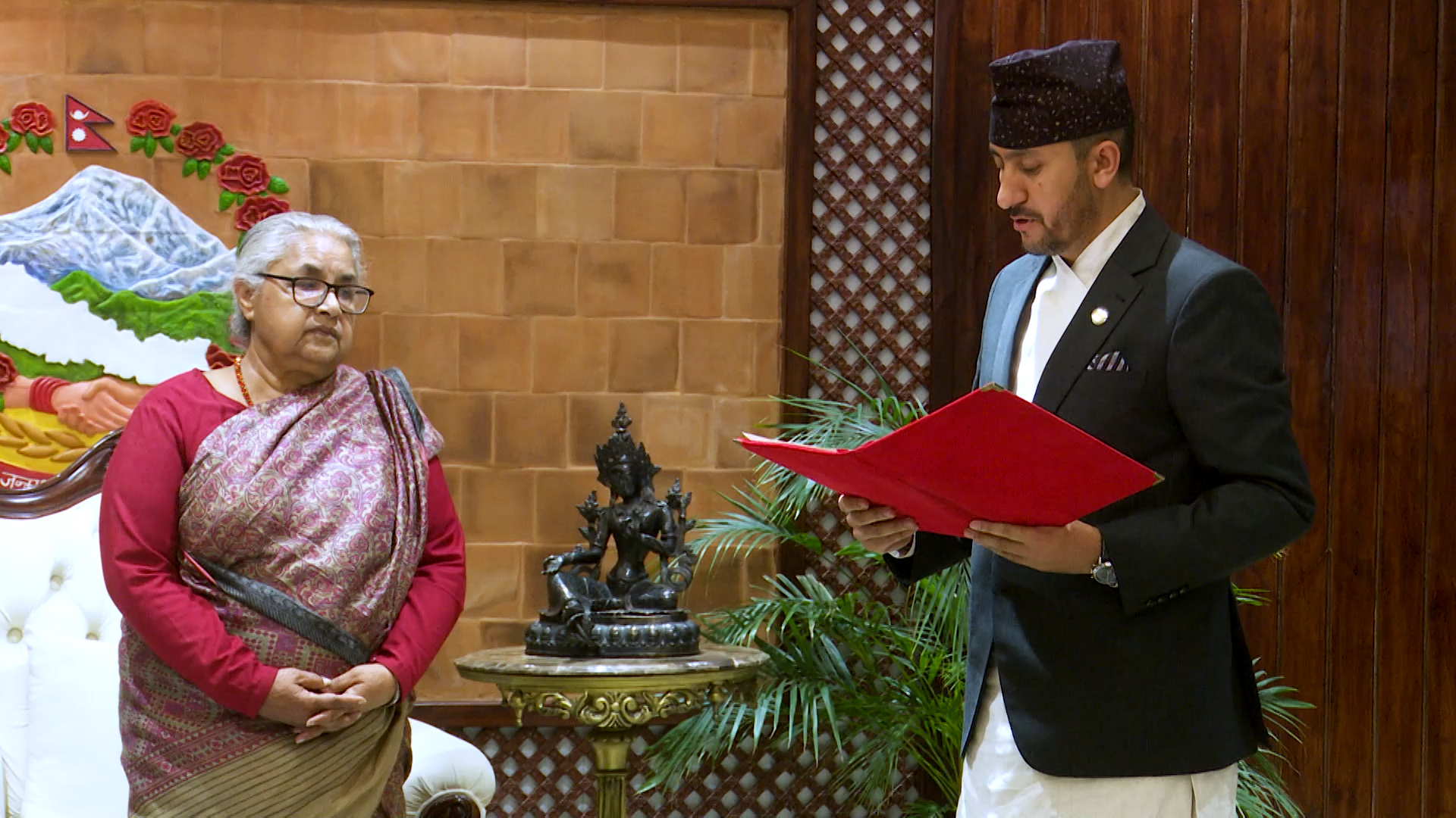 राजीनामा  दिए सञ्चार मन्त्री जगदीश खरेलले