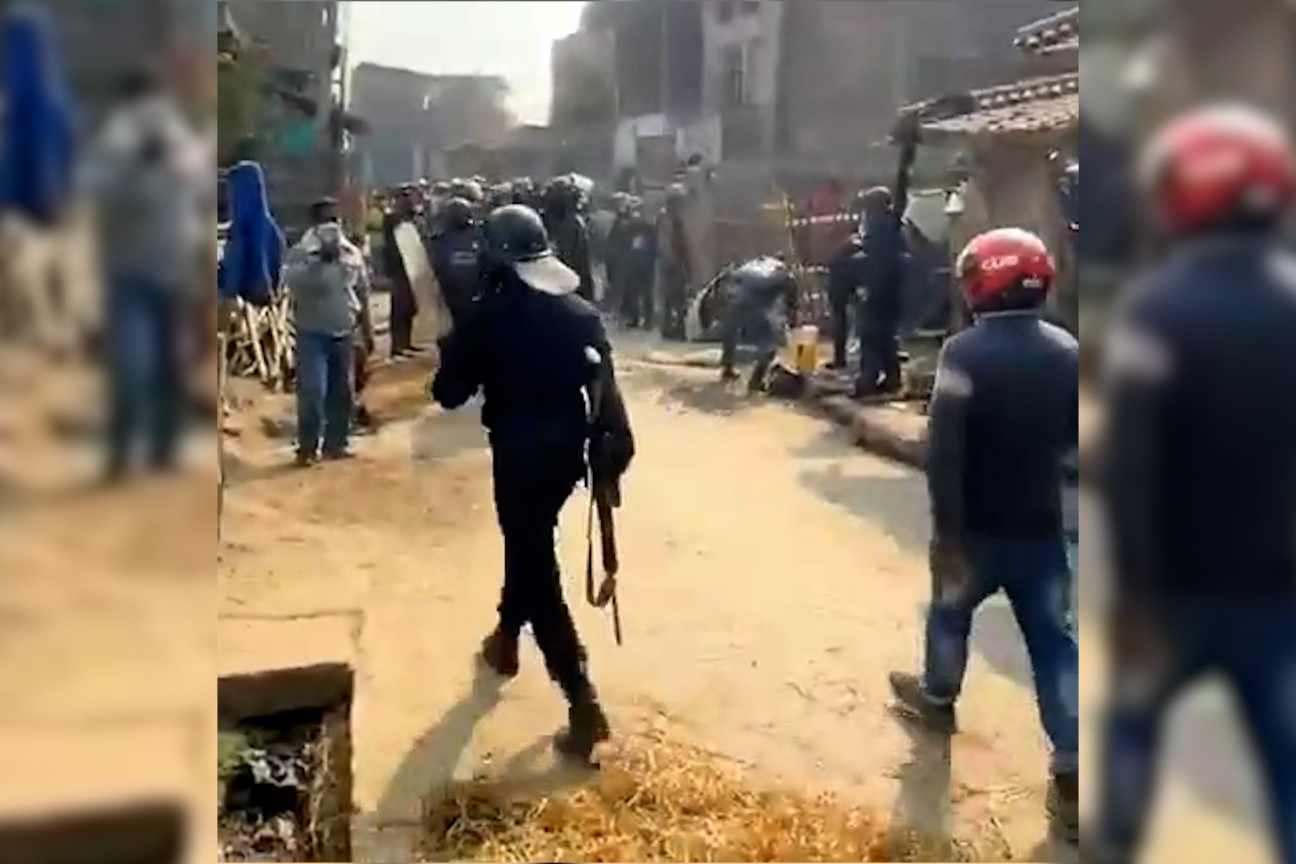 गौरमा १२ राउण्ड हवाई फायर र ४० सेल अश्रुग्यास चल्यो