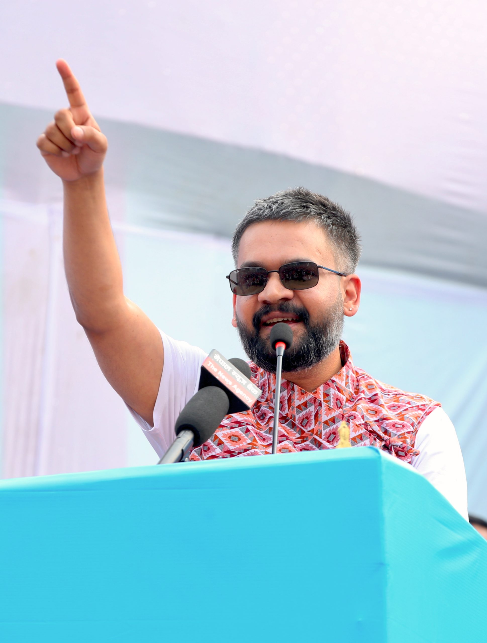 ‘बालेनलाई  गोली प्रहार भएको भन्दै भ्रम फैलाउने युवक पक्राउ