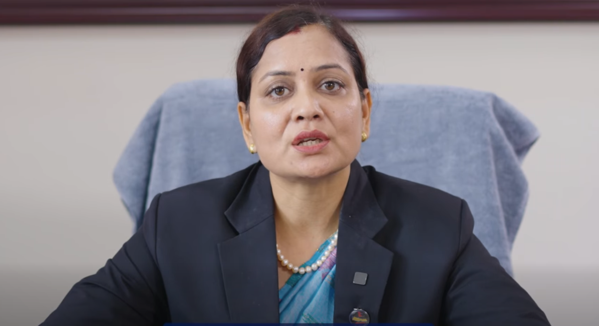 प्रधानमन्त्री बालेनले स्वास्थ्यमन्त्रीलाई गराए सचेत